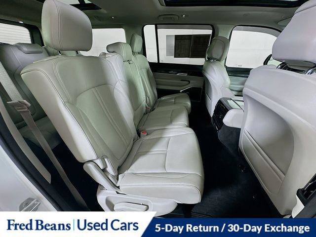 Certified 2022 Jeep Wagoneer Series II w/ Premium Group I AWD/4WD image 37