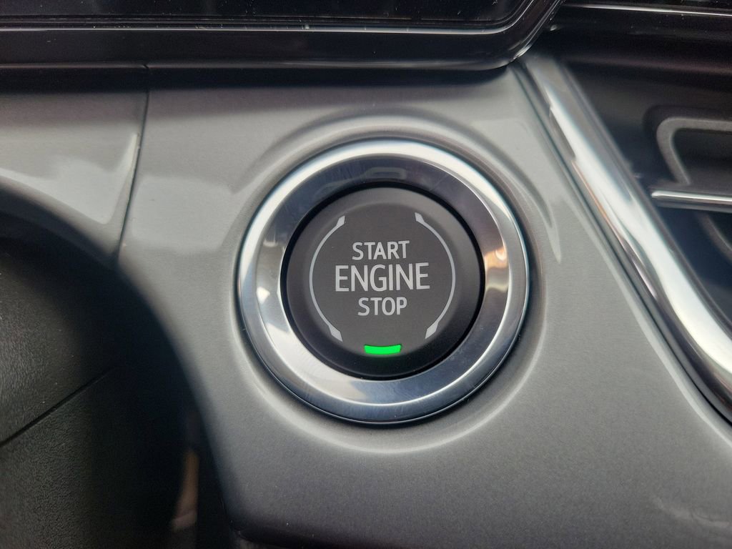 New 2026 Chevrolet Trax LT w/ Driver Confidence Package image 31