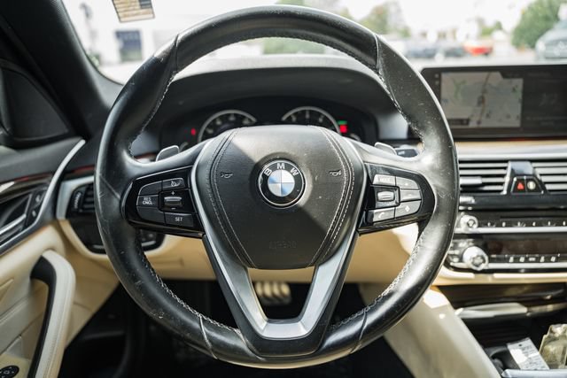 Used 2019 BMW 530i RWD image 24