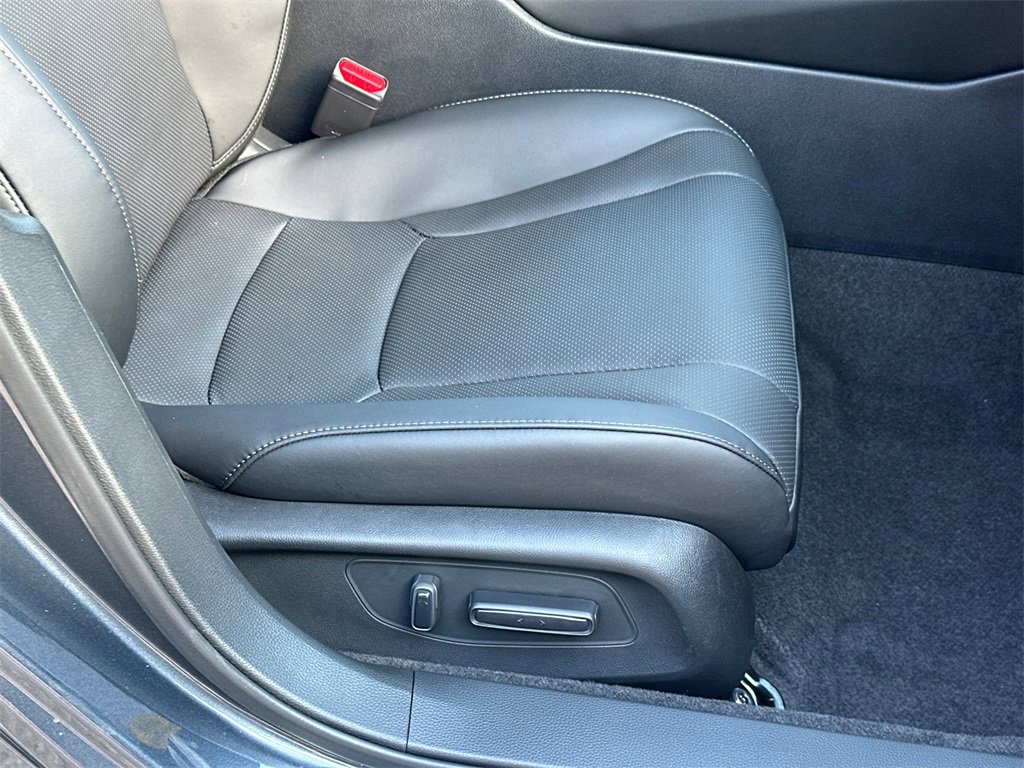 New 2025 Honda Accord Touring image 9