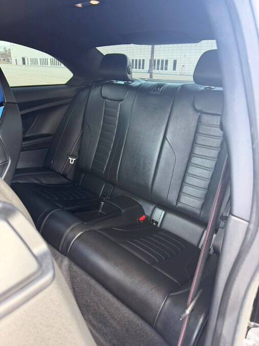 Used 2024 BMW M2 w/ Lighting Package image 32