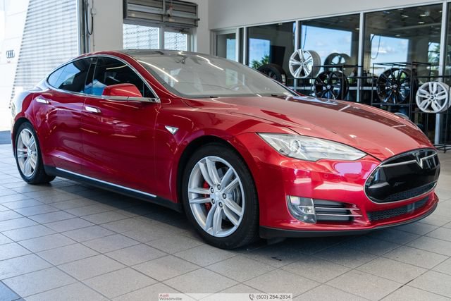 Used 2015 Tesla Model S 70D