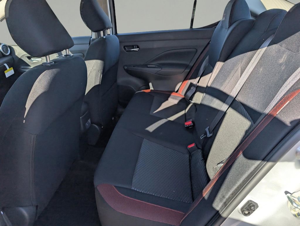 New 2025 Nissan Versa SR w/ Trunk Package image 14
