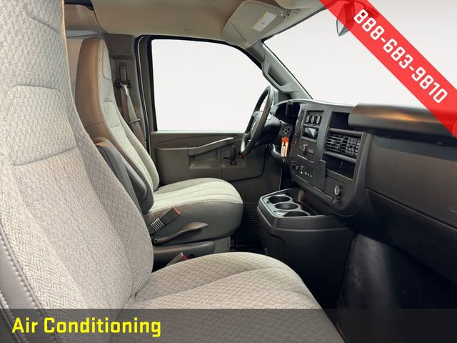 New 2025 Chevrolet Express 2500 image 4