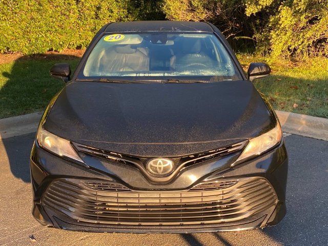 Used 2020 Toyota Camry LE FWD image 2