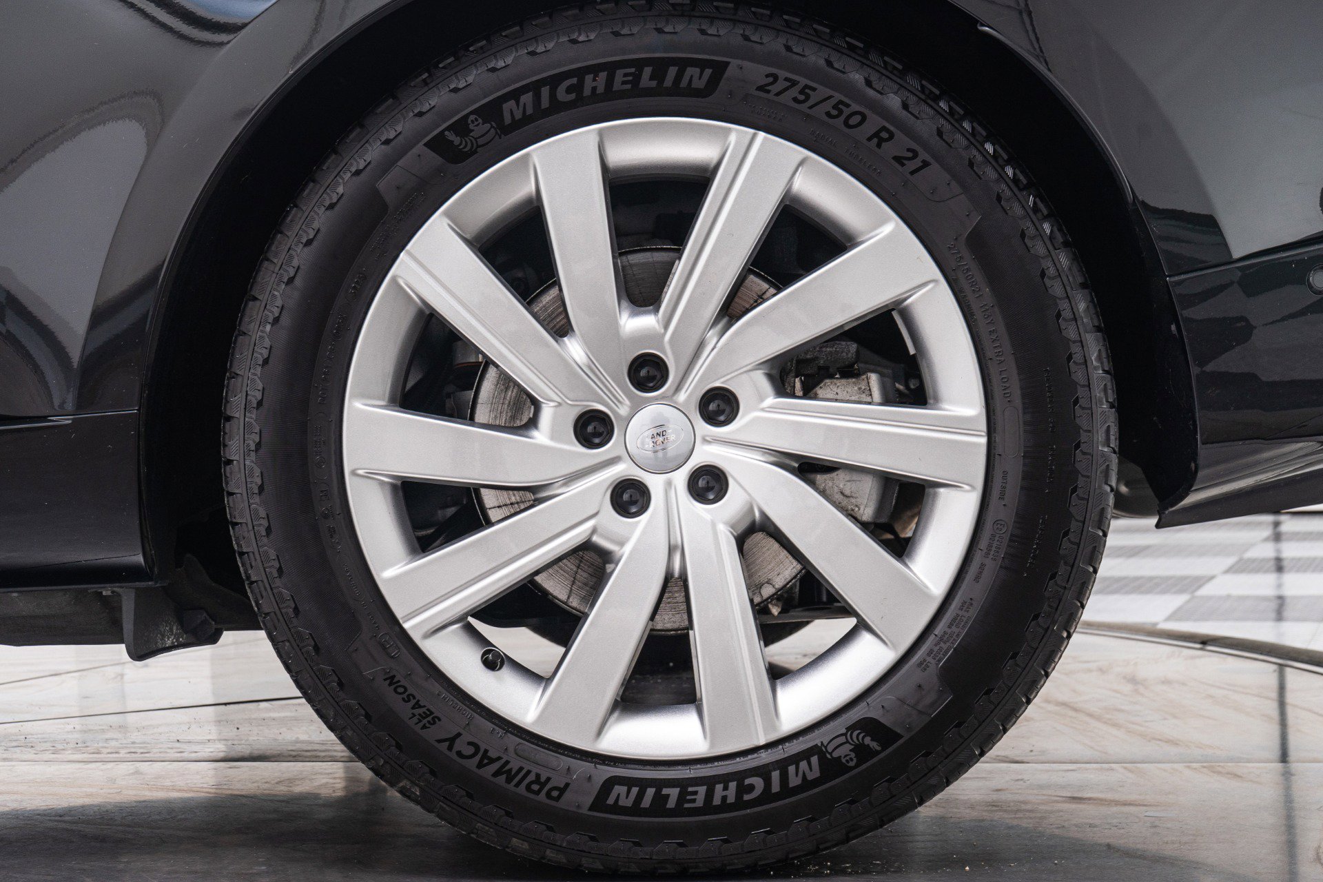 Used 2024 Land Rover Range Rover SE image 35