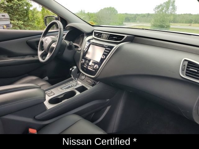 Certified 2024 Nissan Murano SV w/ SV Midnight Edition Package AWD/4WD image 12