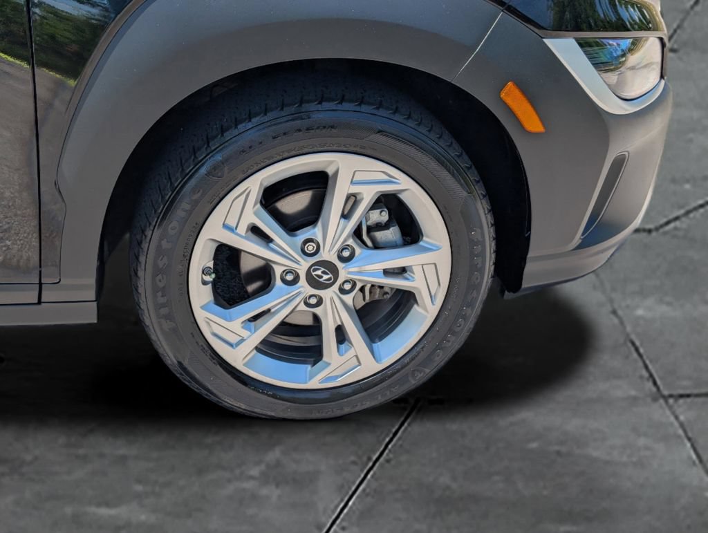 Used 2022 Hyundai Kona SEL FWD image 11