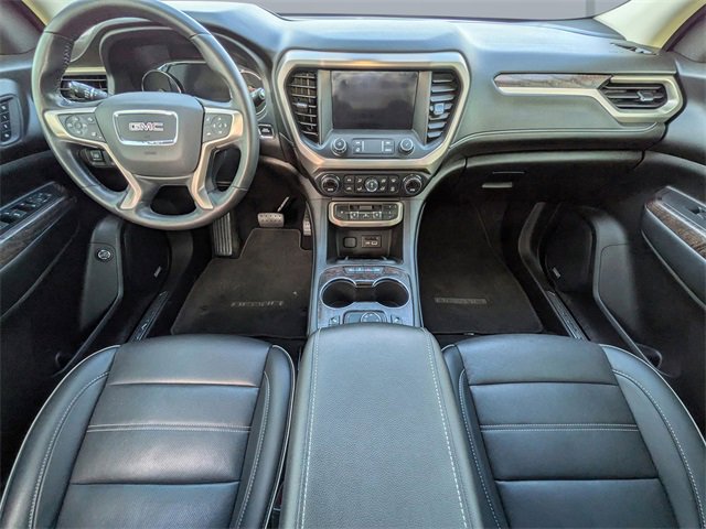 Used 2022 GMC Acadia Denali w/ Denali Technology Package image 15