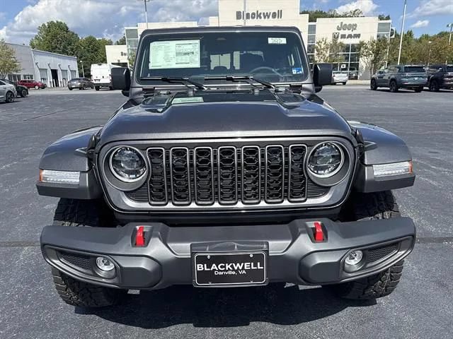 New 2026 Jeep Gladiator Rubicon w/ Steel Power Dome Hood Package AWD/4WD image 2
