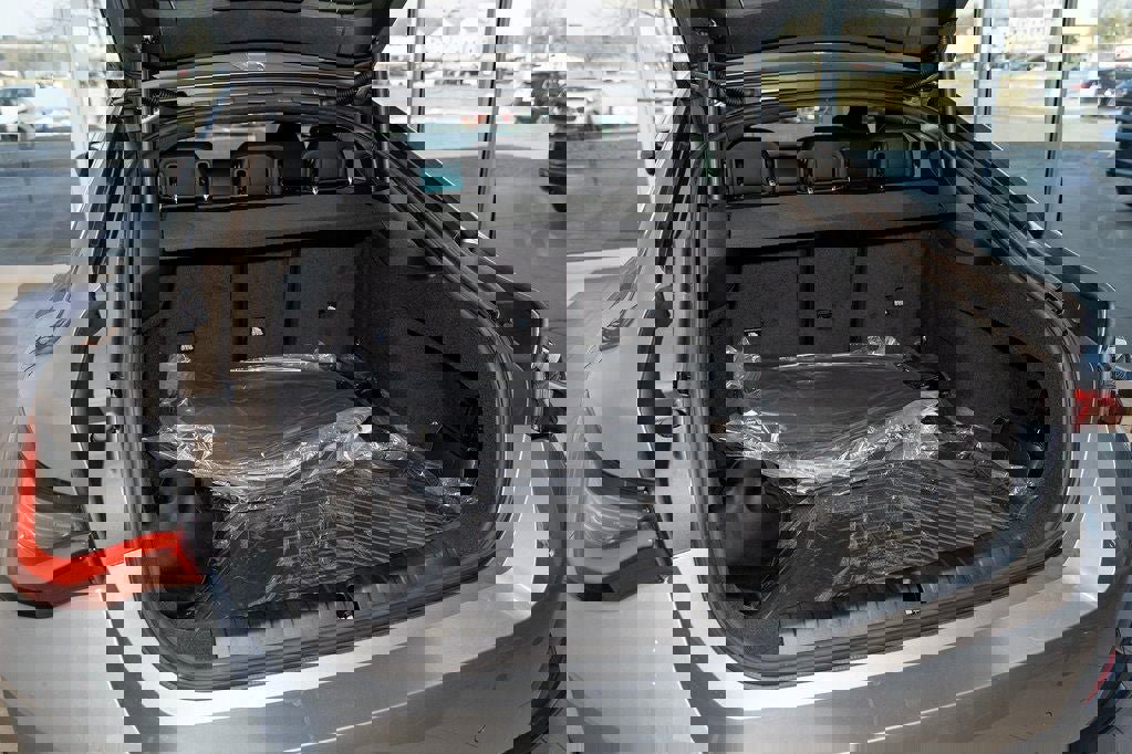 New 2026 BMW i4 xDrive40i w/ Premium Package image 11