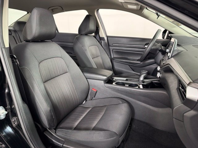 Certified 2024 Nissan Altima 2.5 SV FWD image 23