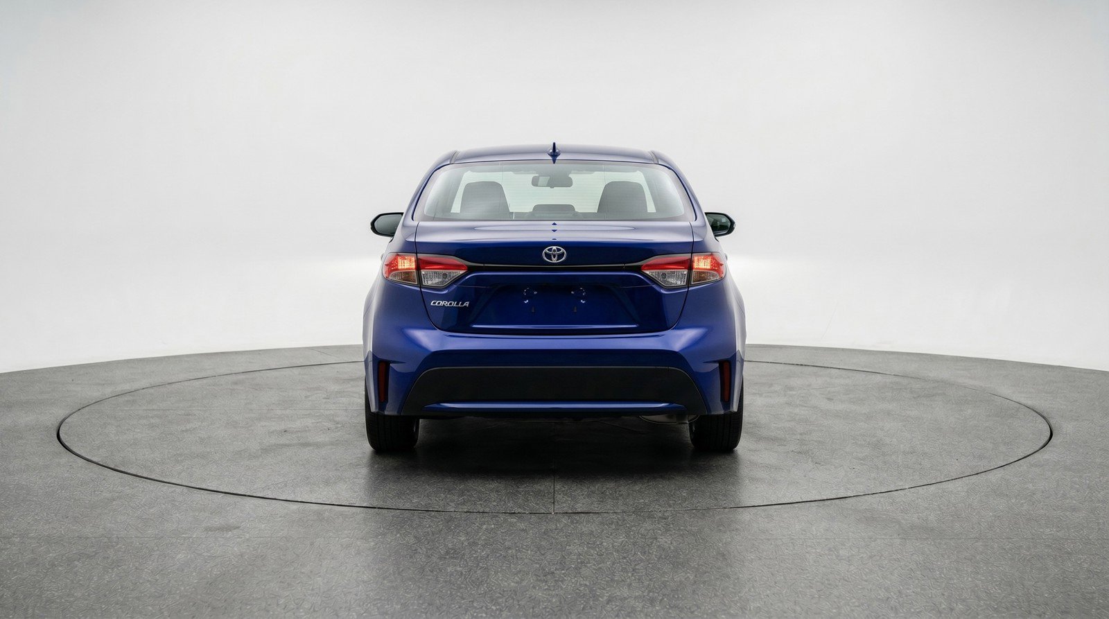 Used 2025 Toyota Corolla LE FWD image 7