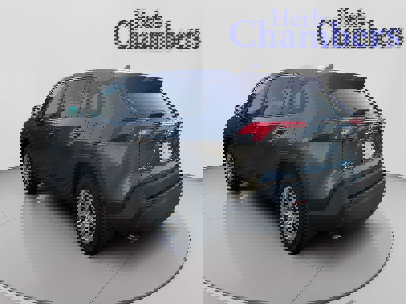 Used 2023 Toyota RAV4 LE image 3