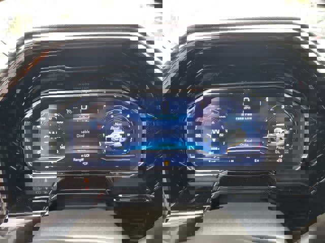 Used 2025 Chevrolet Silverado 1500 LT image 31