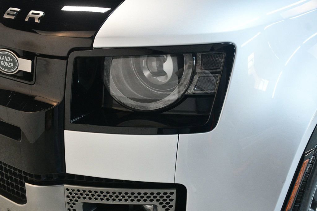 Used 2021 Land Rover Defender 110 X image 11
