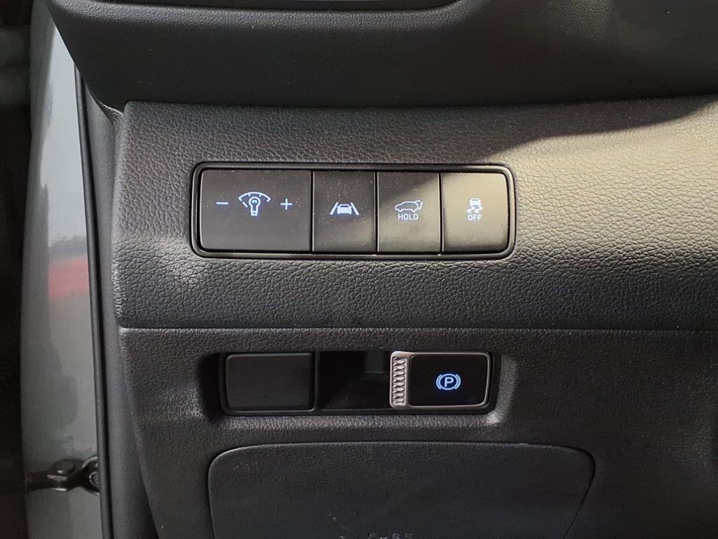 Used 2023 Hyundai Santa Fe SEL image 21