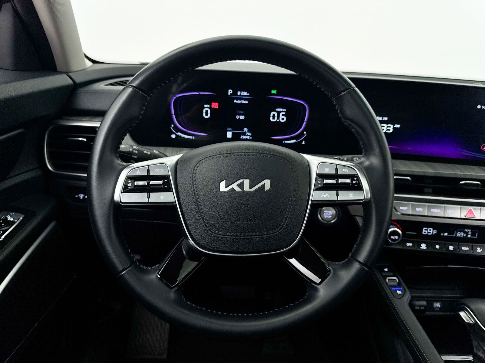 Used 2024 Kia Telluride EX FWD image 36