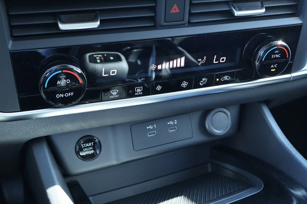 New 2026 Nissan Rogue SV image 12