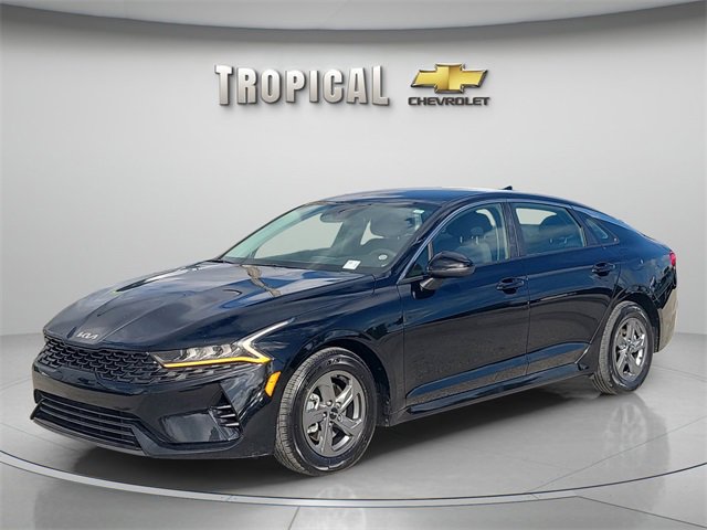 Used 2023 Kia K5 LXS image 1