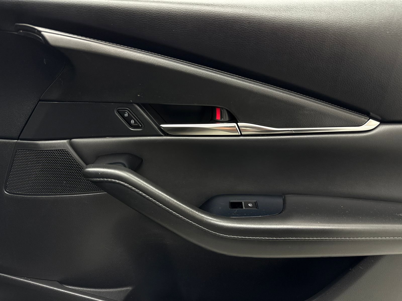 Used 2021 MAZDA CX-30 FWD 2.5 S w/ Preferred Package image 40