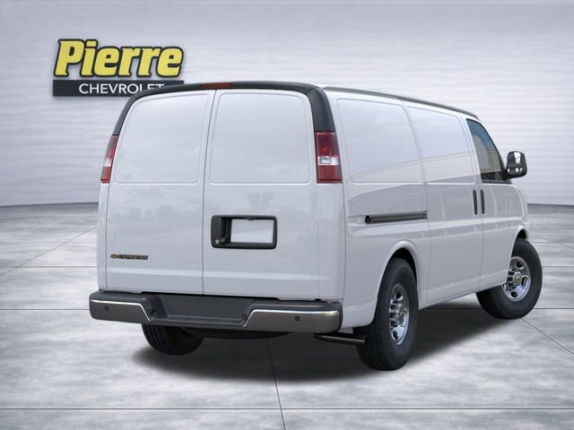 New 2026 Chevrolet Express 2500 RWD image 4