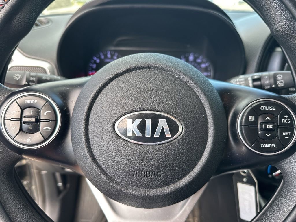 Used 2020 Kia Soul LX FWD image 20