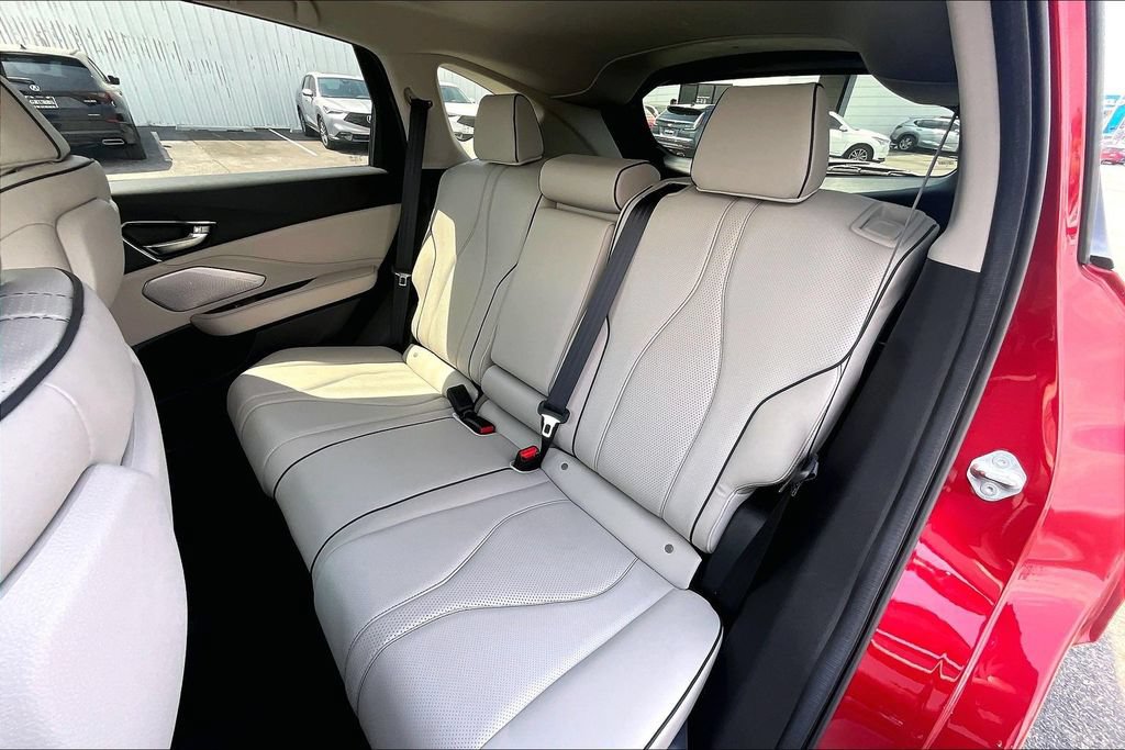 Used 2026 Acura RDX w/ Advance Package AWD/4WD image 36