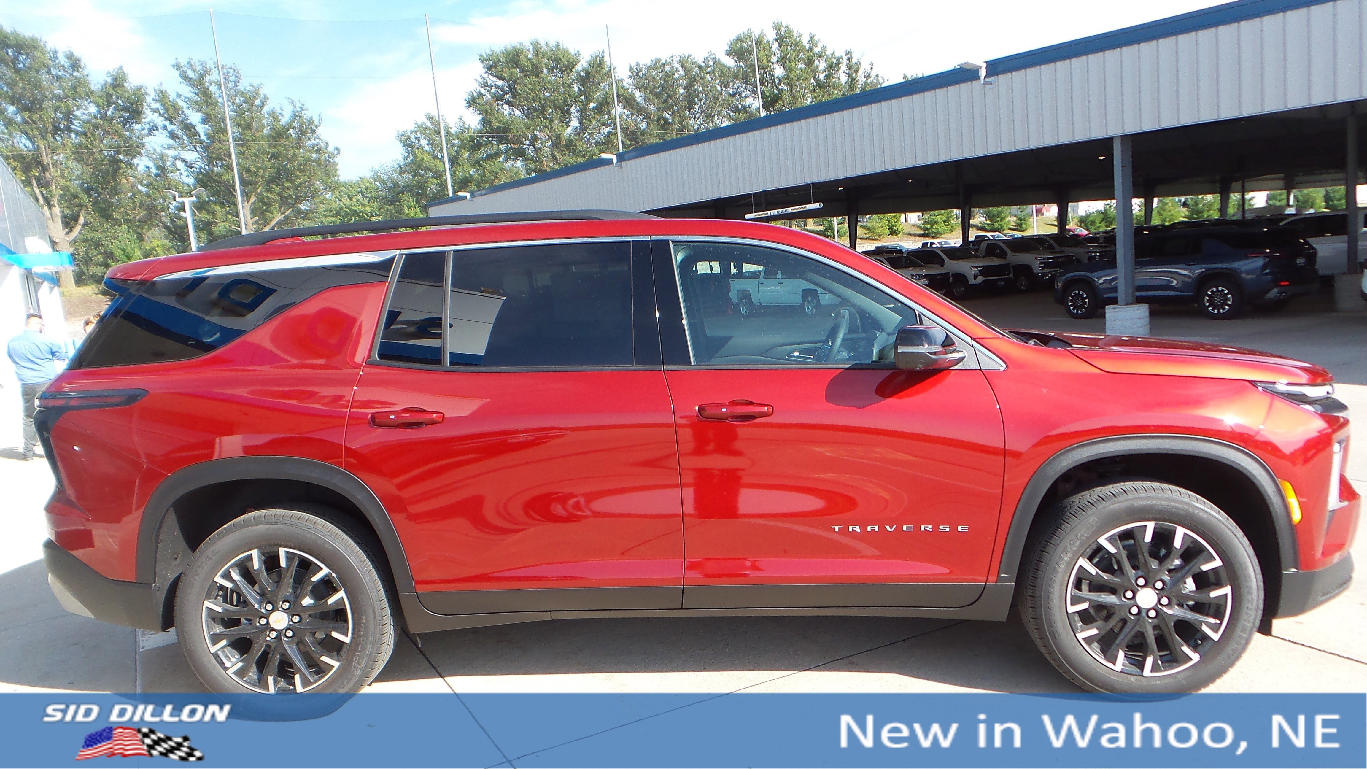 New 2026 Chevrolet Traverse LT w/ Sun and Wheel Package image 6