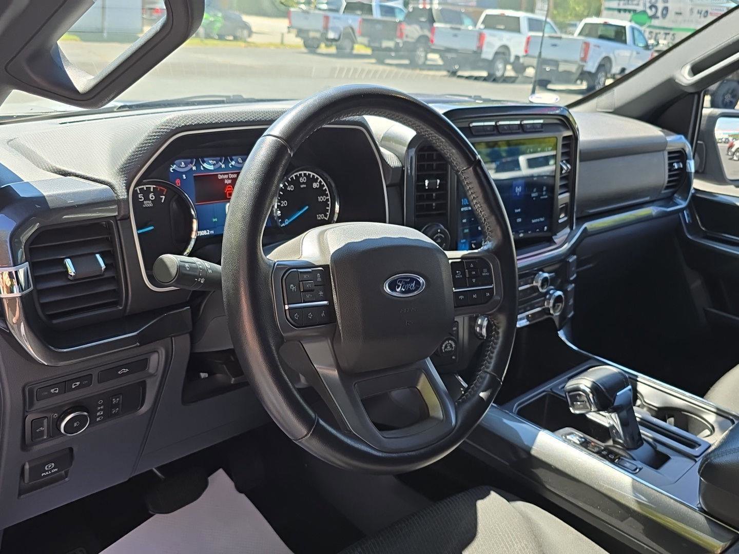 Used 2022 Ford F150 XLT w/ Equipment Group 302A High image 17
