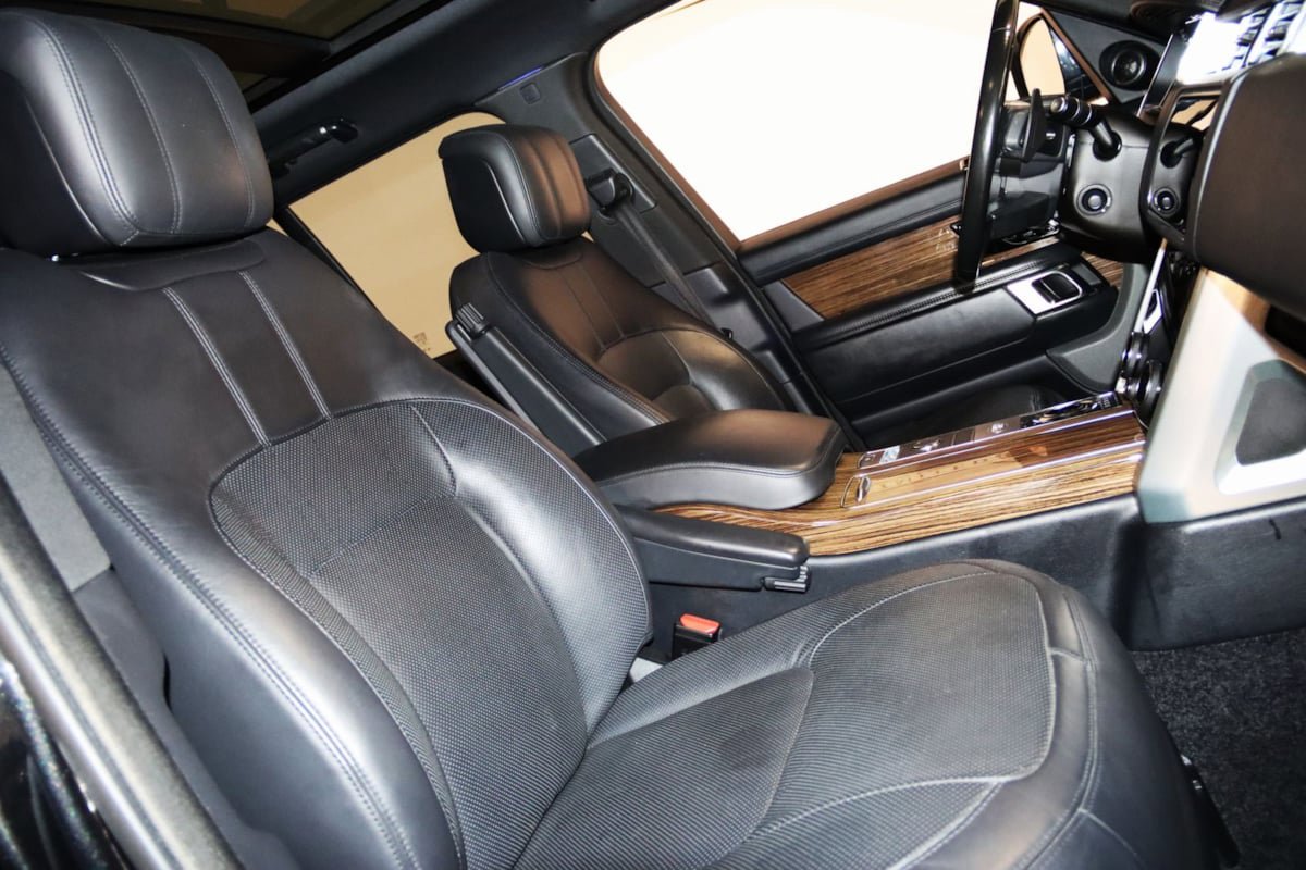 Used 2018 Land Rover Range Rover Supercharged AWD/4WD image 56