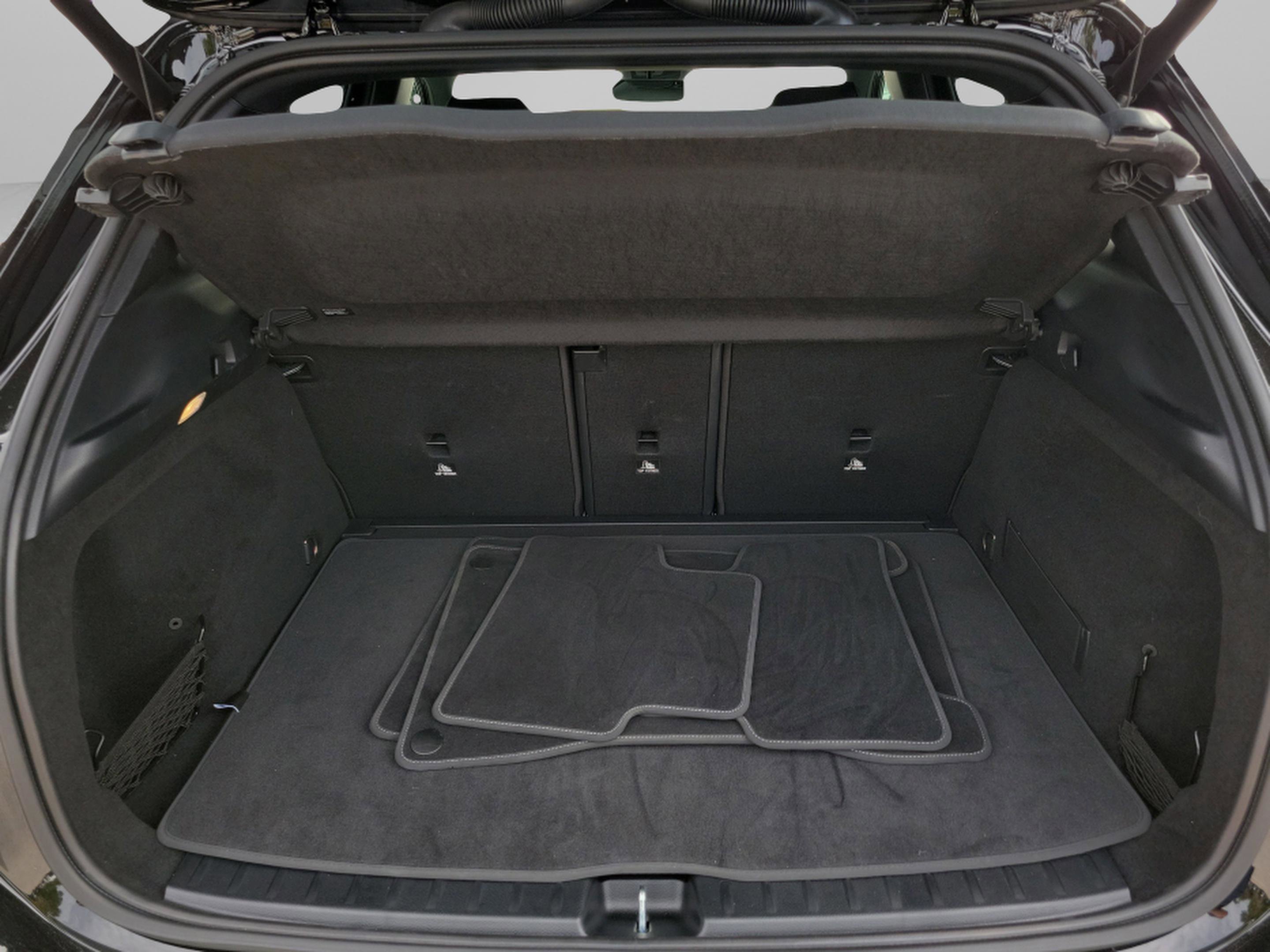 Certified 2026 Mercedes-Benz GLA 250 image 27