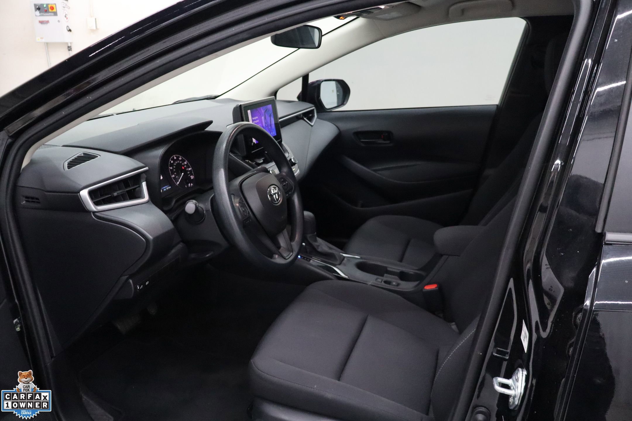 Used 2023 Toyota Corolla LE FWD image 26