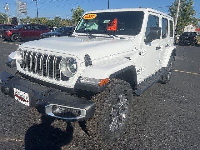 New 2025 Jeep Wrangler Sahara image 18