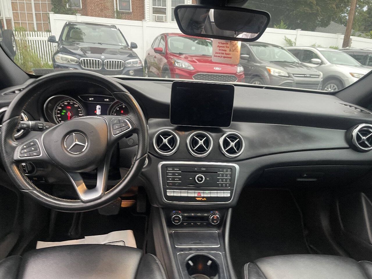 Used 2018 Mercedes-Benz GLA 250 4MATIC image 20