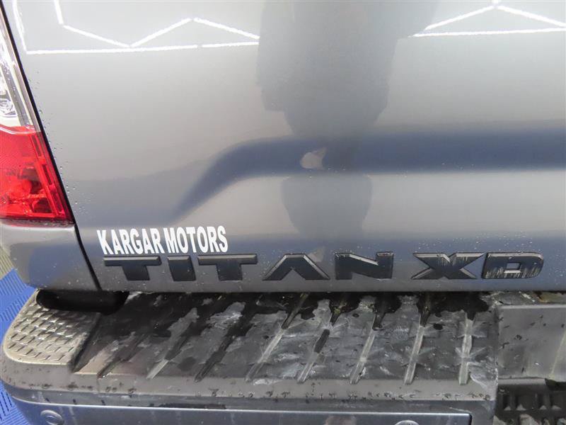 Used 2019 Nissan Titan SV w/ SV Convenience Package AWD/4WD image 12