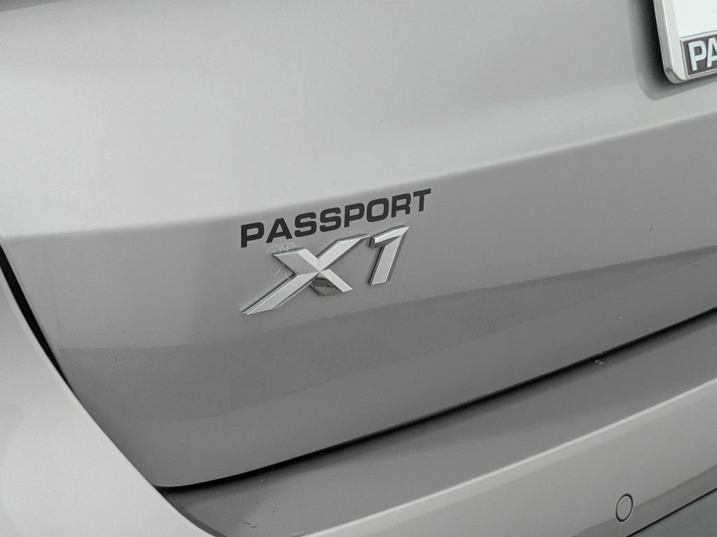 Used 2025 BMW X1 xDrive28i w/ Convenience Package image 10