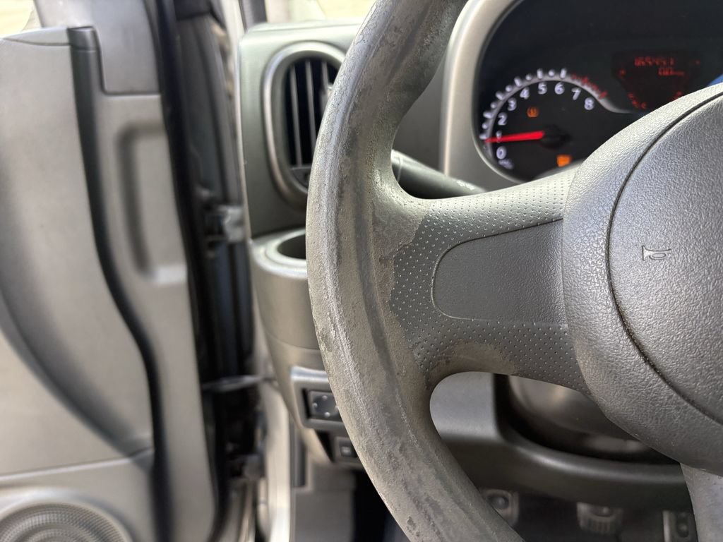 Used 2010 Nissan Cube 1.8 w/ Interior Designer Pkg FWD image 15