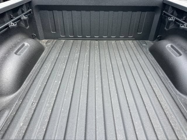 New 2026 RAM 1500 Express AWD/4WD image 9