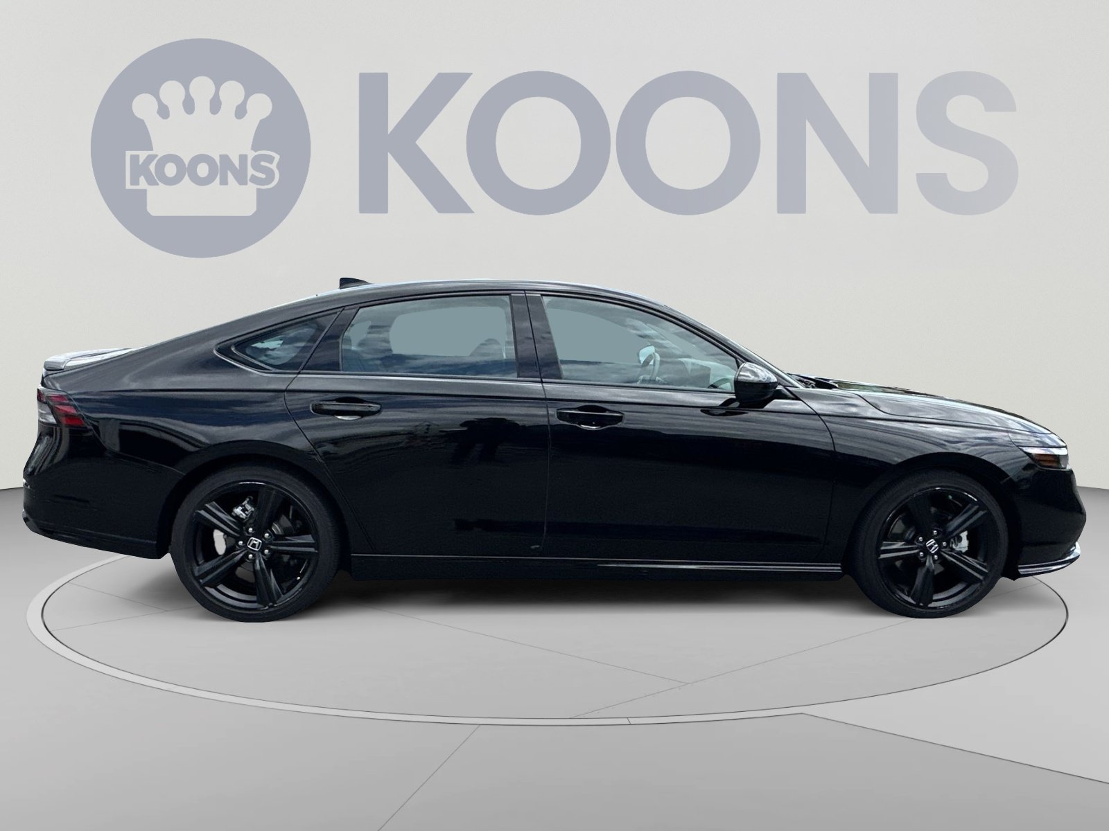 Used 2025 Honda Accord Sport image 12