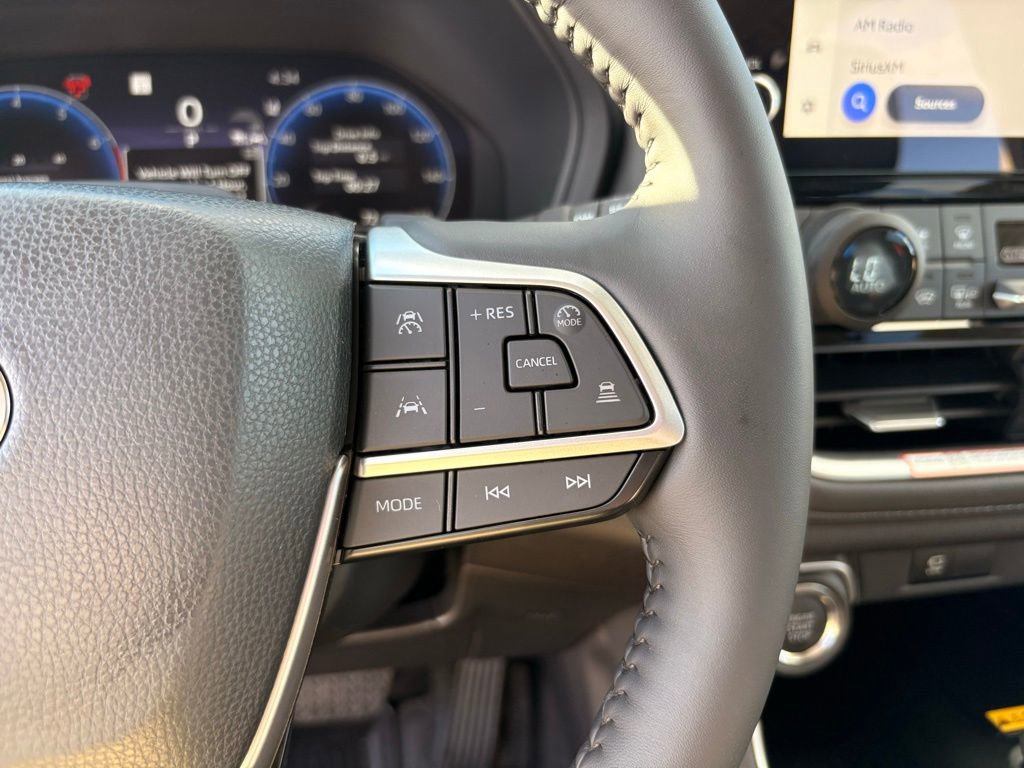 Used 2026 Toyota Grand Highlander Platinum image 23