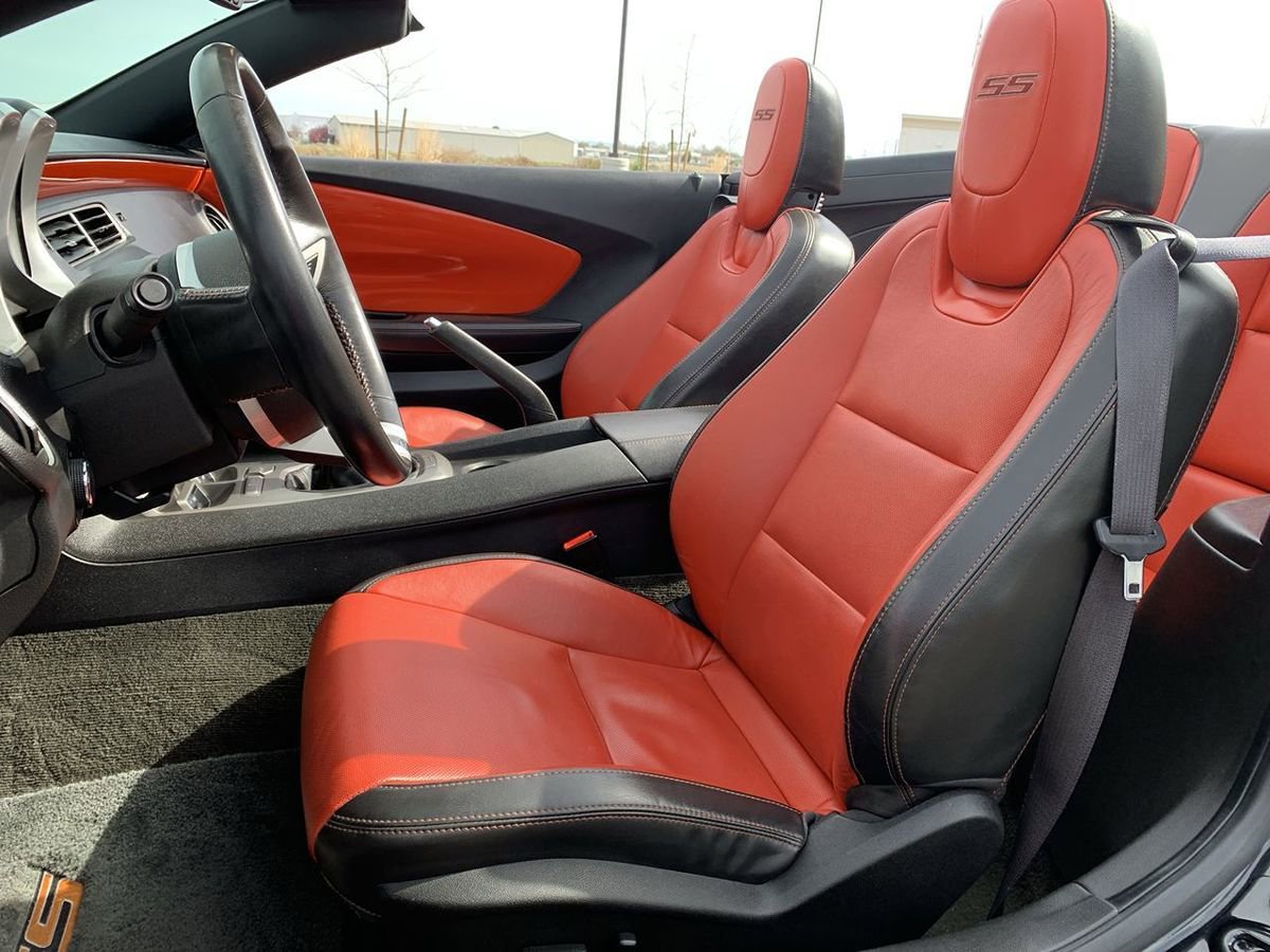 Used 2011 Chevrolet Camaro SS w/ RS Package image 24