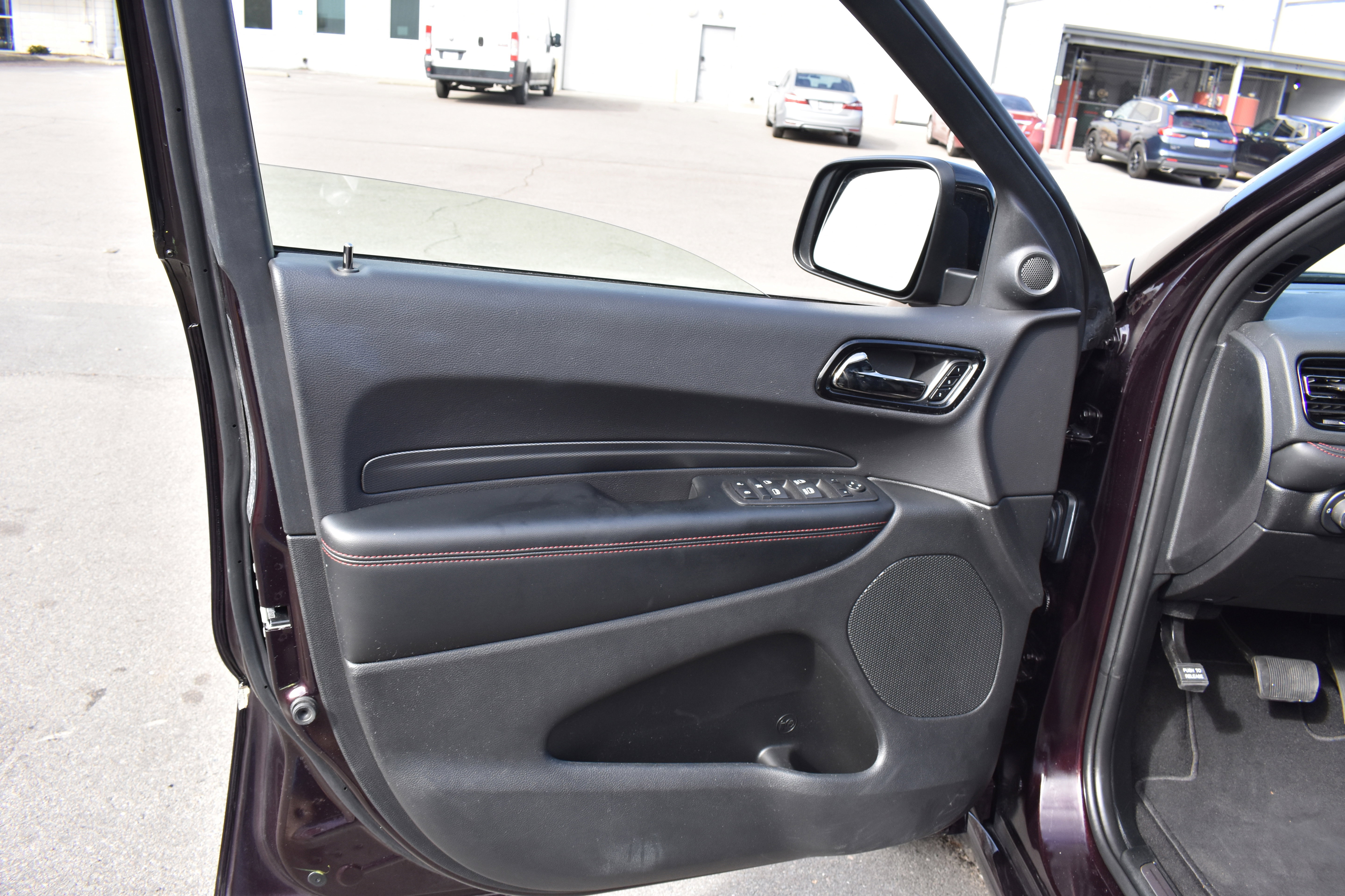 Used 2025 Dodge Durango GT image 23