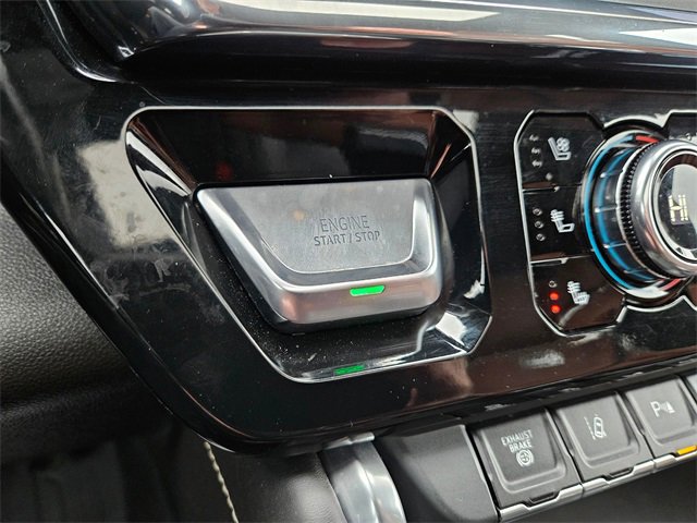 Used 2024 GMC Sierra 3500 Denali Ultimate image 24