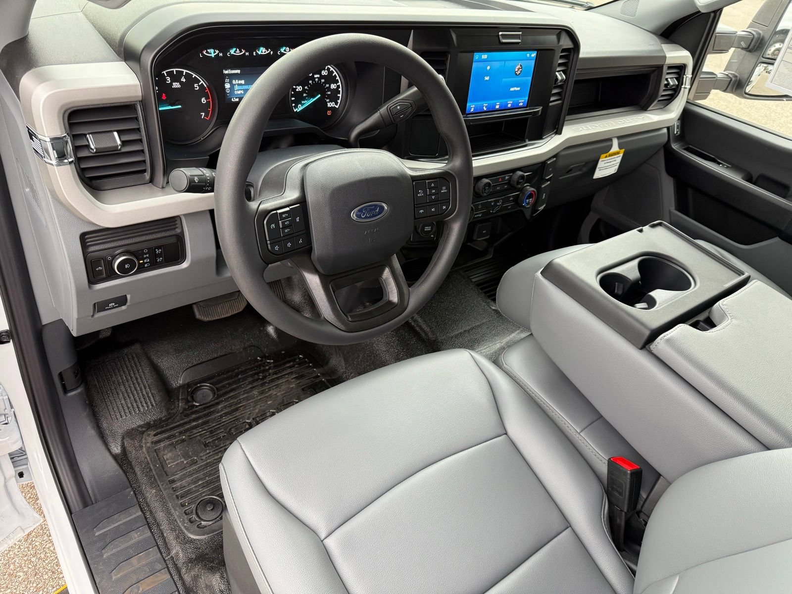 New 2026 Ford F550 4x4 Regular Cab Super Duty image 14