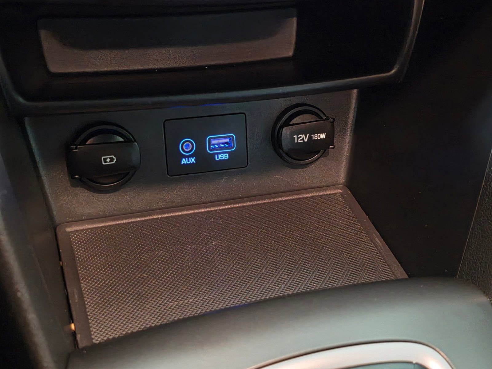 Certified 2021 Hyundai Kona SEL w/ Cargo Package image 26