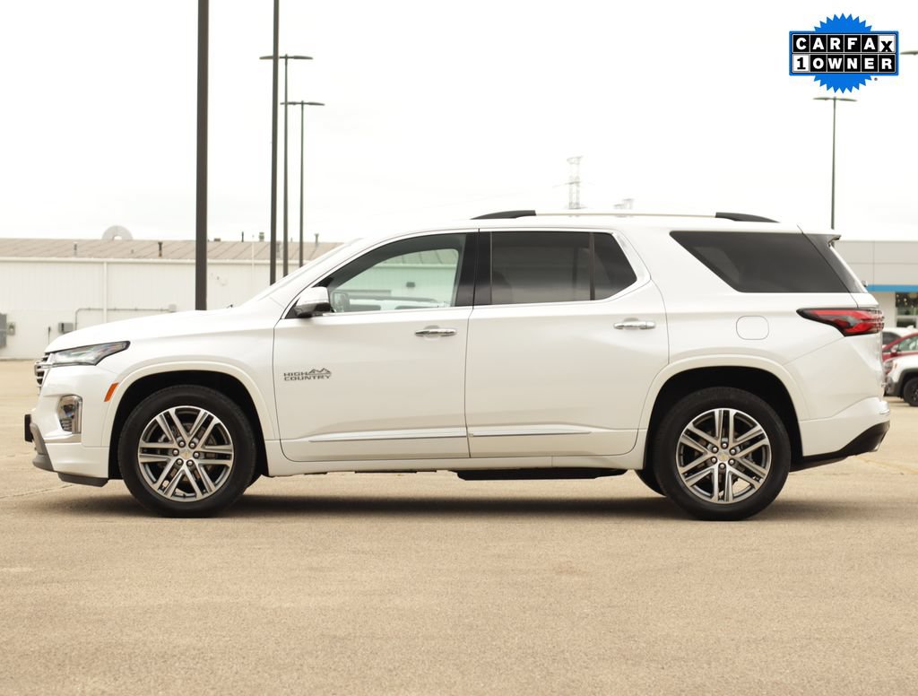 Used 2023 Chevrolet Traverse High Country w/ LPO, Floor Liner Package AWD/4WD image 4