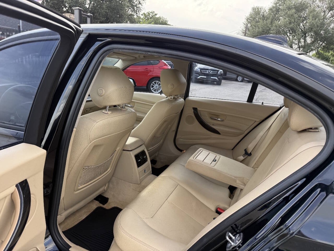 Used 2015 BMW 328d Sedan RWD image 17