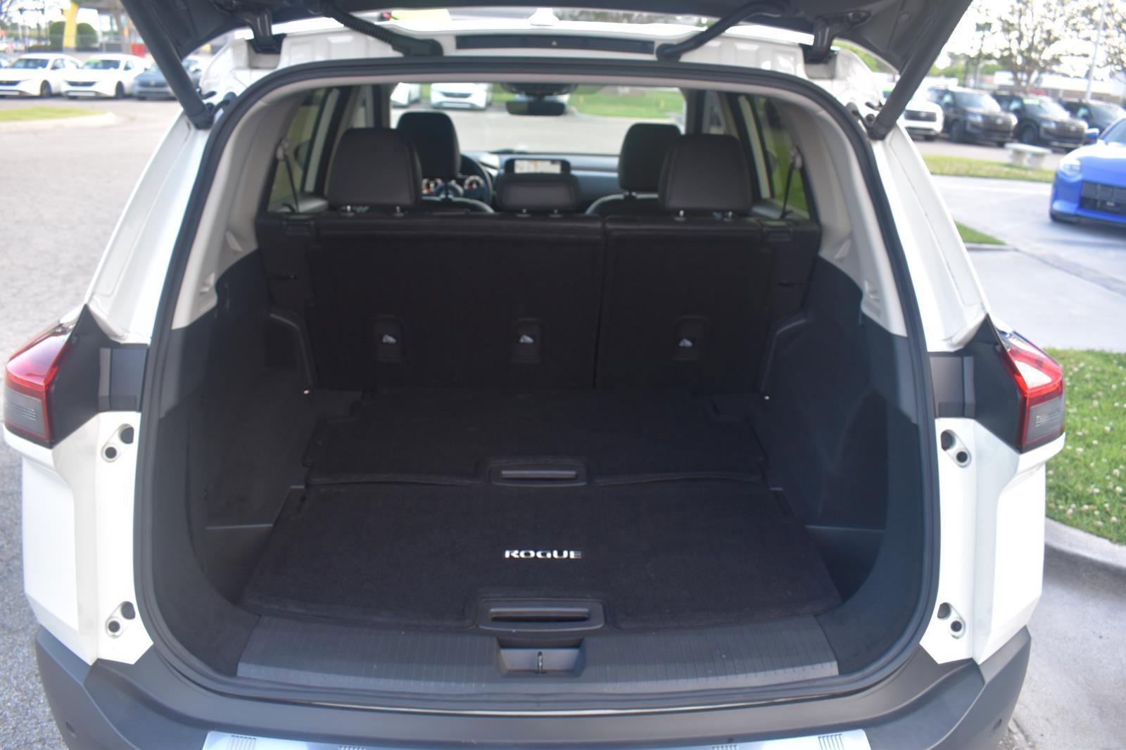 Used 2023 Nissan Rogue Platinum w/ Platinum Premium Package AWD/4WD image 59