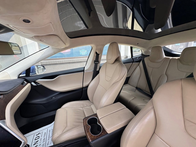 Used 2017 Tesla Model S 60 image 13